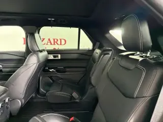 Ford Explorer 2023 AWD ST 4p SUV