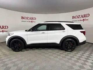 Ford Explorer 2023 AWD ST 4p SUV