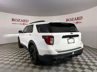 Ford Explorer 2023 AWD ST 4p SUV