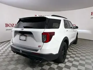 Ford Explorer 2023 AWD ST 4p SUV