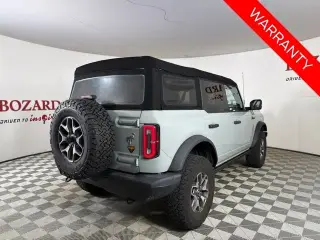 Ford Bronco 2023 4x4 Base Advanced 4dr SUV