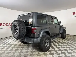 Jeep Wrangler Unlimited 2018 4x4 Sport 4dr SUV (lanzamiento a mitad de año)