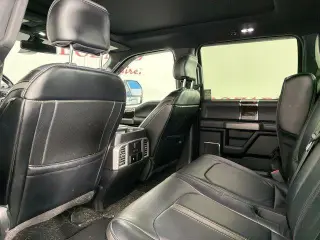 Ford F-150 2017 4x4 Platinum 4dr SuperCrew 6.5 ft. SB