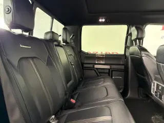 Ford F-150 2017 4x4 Platinum 4dr SuperCrew 6.5 ft. SB