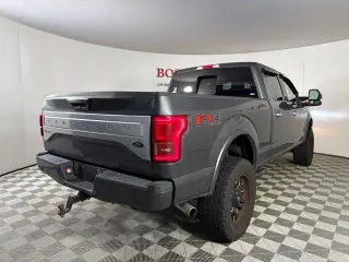 Ford F-150 2017 4x4 Platinum 4dr SuperCrew 6.5 ft. SB