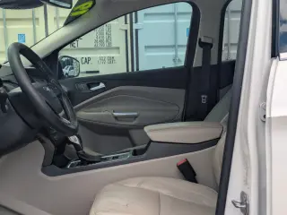 Ford Escape 2019 4x4 Titanium 4p SUV