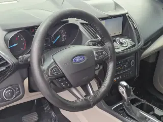 Ford Escape 2019 4x4 Titanium 4p SUV