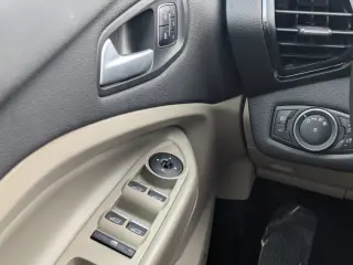 Ford Escape 2019 4x4 Titanium 4p SUV
