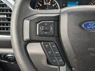Ford F-150 2017 4x2 XLT 4p SuperCrew 5.5 ft. SB