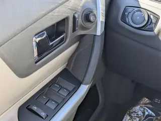 Ford Edge 2013 SEL 4dr Crossover