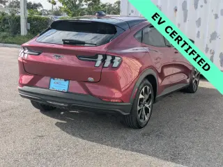 Ford Mustang Mach-E 2025 Select 4p SUV