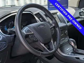 Ford Edge 2017 SEL 4dr Crossover