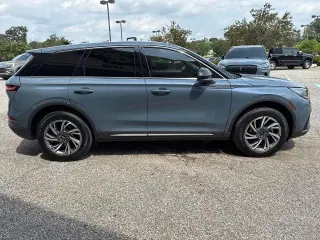 Lincoln Corsair 2024 AWD Premiere 4dr SUV