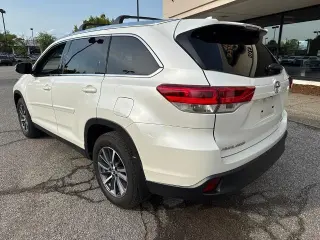 Toyota Highlander 2019 AWD XLE 4p SUV