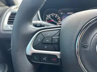 Jeep Compass 2021 Edición 80 Aniversario 4p SUV
