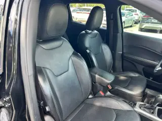 Jeep Compass 2021 Edición 80 Aniversario 4p SUV