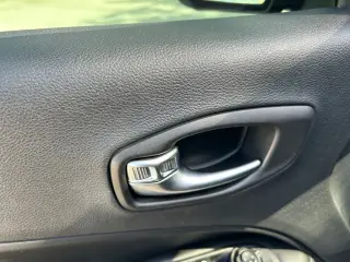 Jeep Compass 2021 Edición 80 Aniversario 4p SUV