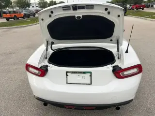 FIAT 124 Spider 2018 Edición Top Rojo 2p Convertible