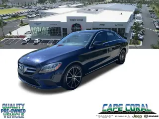 Mercedes-Benz Clase C 2021 C 300 Sedan de 4 puertas