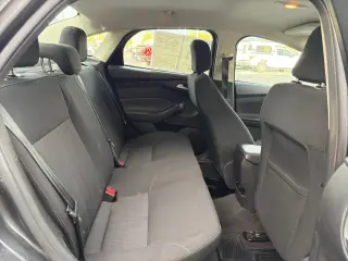 Ford Focus 2018 SE 4p Sedan