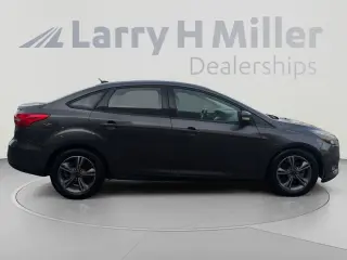 Ford Focus 2018 SE 4p Sedan