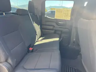 Chevrolet Silverado 1500 2021 4x4 Custom 4p Crew Cab 5.8 ft. SB