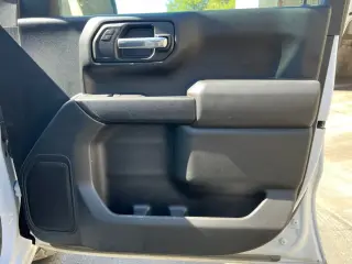 Chevrolet Silverado 1500 2021 4x4 Custom 4p Crew Cab 5.8 ft. SB