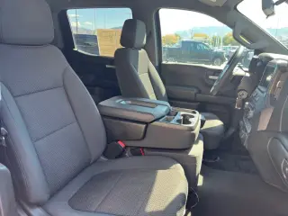 Chevrolet Silverado 1500 2021 4x4 Custom 4p Crew Cab 5.8 ft. SB