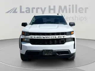 Chevrolet Silverado 1500 2021 4x4 Custom 4p Crew Cab 5.8 ft. SB