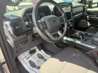 Ford F-150 2023 4x4 XLT 4p SuperCrew 6.5 ft. SB