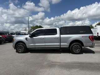 Ford F-150 2023 4x4 XLT 4p SuperCrew 6.5 ft. SB