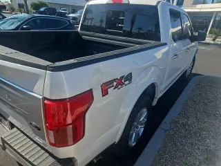 Ford F-150 2019 4x4 Platinum 4dr SuperCrew 5.5 ft. SB