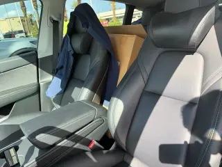 Tesla Model Y 2023 AWD Performance 4dr Crossover