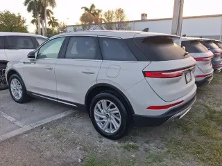 Lincoln Corsair 2024 Premiere 4p SUV