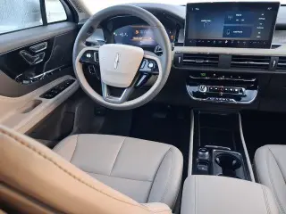 Lincoln Corsair 2024 Premiere 4p SUV