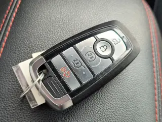 Ford Escape 2023 AWD ST-Line Select 4dr SUV
