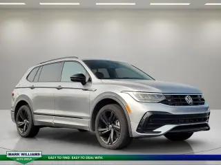 Volkswagen Tiguan 2023 AWD SE R-Line Black 4Motion 4p SUV