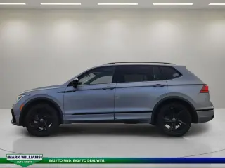 Volkswagen Tiguan 2023 AWD SE R-Line Black 4Motion 4p SUV