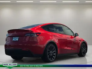 Tesla Model Y 2022 AWD Performance 4p Crossover