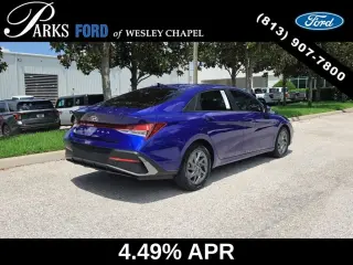 Hyundai ELANTRA 2024 SEL 4p Sedan