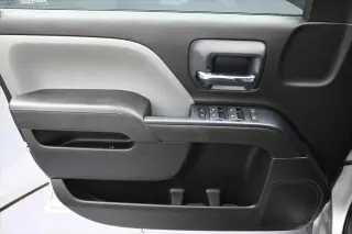 Chevrolet Silverado 2500HD 2017 4x4 Work Truck Camión de Trabajo 4p Cabina Completa SB