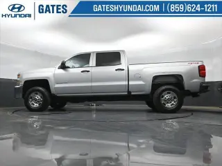 Chevrolet Silverado 2500HD 2017 4x4 Work Truck Camión de Trabajo 4p Cabina Completa SB