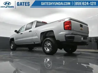 Chevrolet Silverado 2500HD 2017 4x4 Work Truck Camión de Trabajo 4p Cabina Completa SB