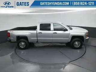Chevrolet Silverado 2500HD 2017 4x4 Work Truck Camión de Trabajo 4p Cabina Completa SB