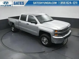 Chevrolet Silverado 2500HD 2017 4x4 Work Truck Camión de Trabajo 4p Cabina Completa SB
