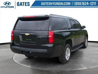 Chevrolet Suburban 2017 4x4 LS SUV 4p