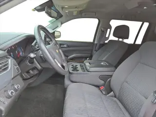Chevrolet Suburban 2017 4x4 LS SUV 4p