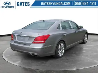 Hyundai Equus 2011 Signature 4p Sedan
