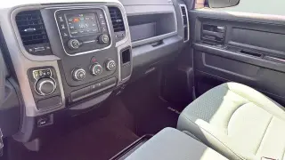 Ram 1500 2016 4x2 Tradesman 4p. Cabina Doble Crew 5.5 ft. SB Camioneta