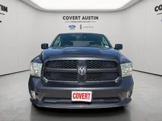 Ram 1500 2016 4x2 Tradesman 4p. Cabina Doble Crew 5.5 ft. SB Camioneta